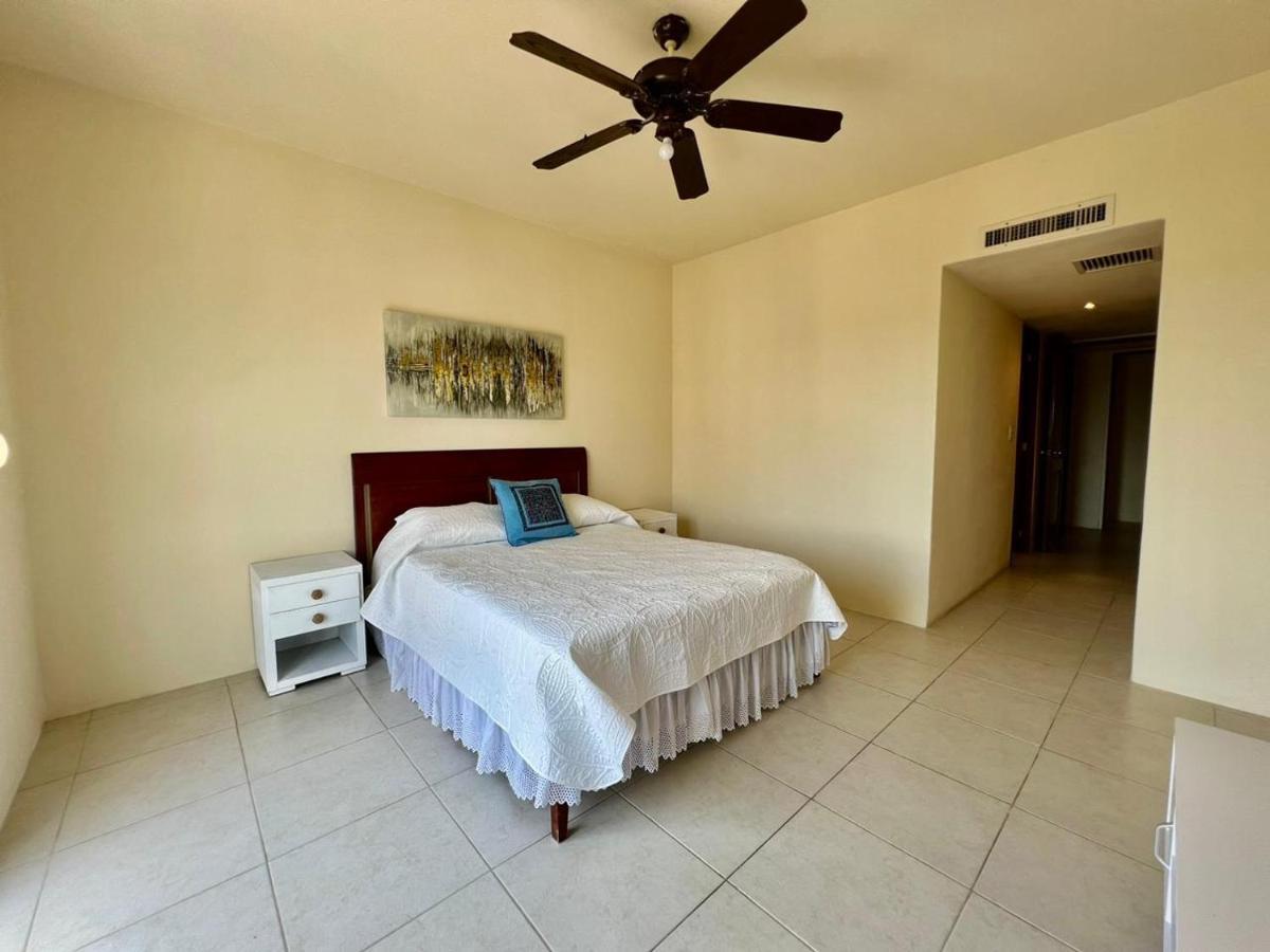Waterfront Zone, Pool & Wi-fi Appartement