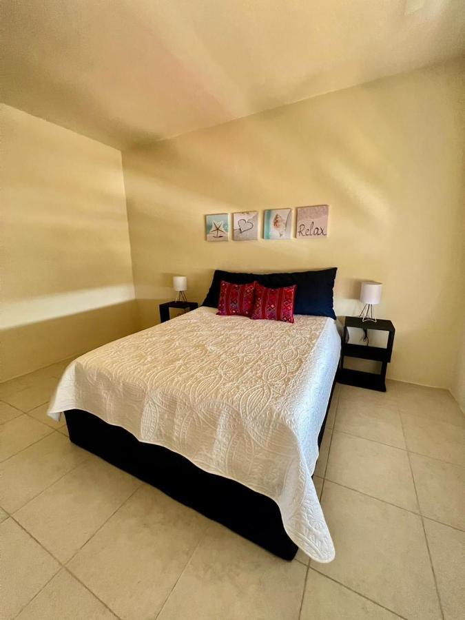 Waterfront Zone, Pool & Wi-fi Appartement